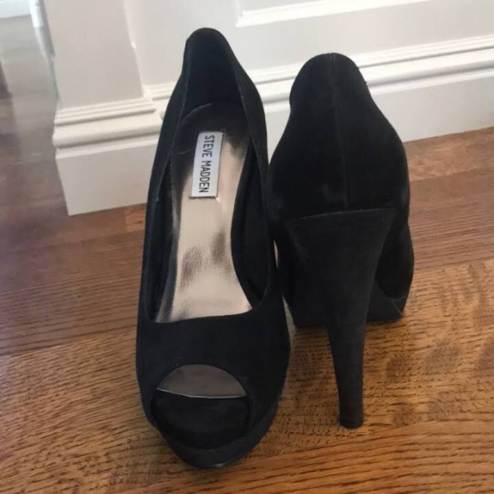 Steve Madden platform suede open toe heels